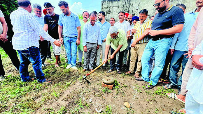 नए राशन कार्ड बनाने की प्रक्रिया शुरू की जाएगी : कटारूचक्क