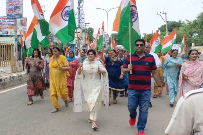 Grand tricolor procession taken out in villages and cities