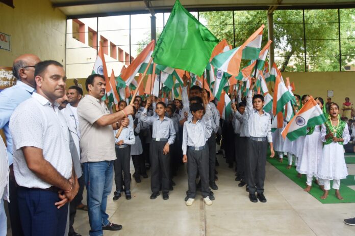 Tricolor is the pride and glory of India and it is the duty of every citizen to respect the national flag: Sports Minister