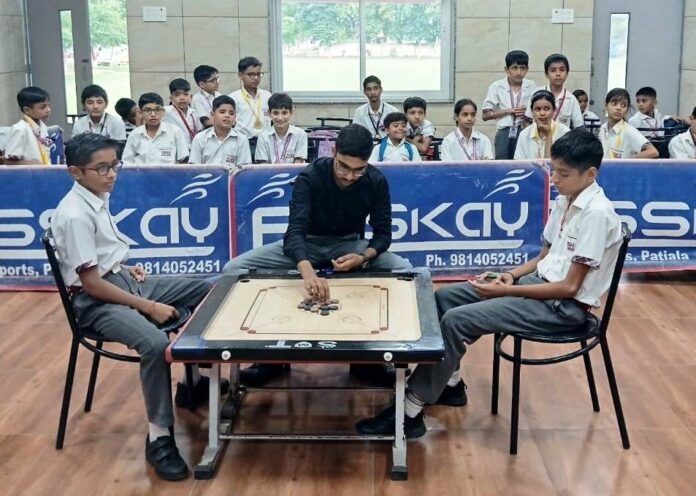 Rishi World School Dharuhera team won carrom competition