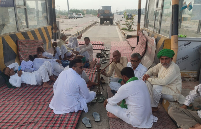 Toll near Khatkad village remained free for vehicles on the second day as well