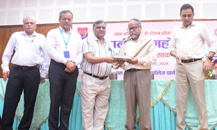 Third day of seven day state level 'Panipat Mahotsav Third Book Fair' at SD PG College