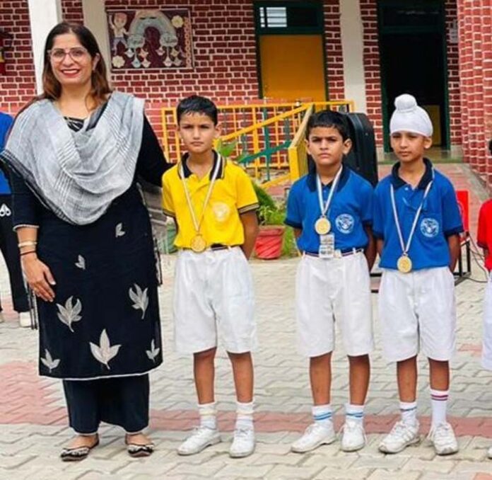 Ganapati Convent won six medals in the State Karate Championship