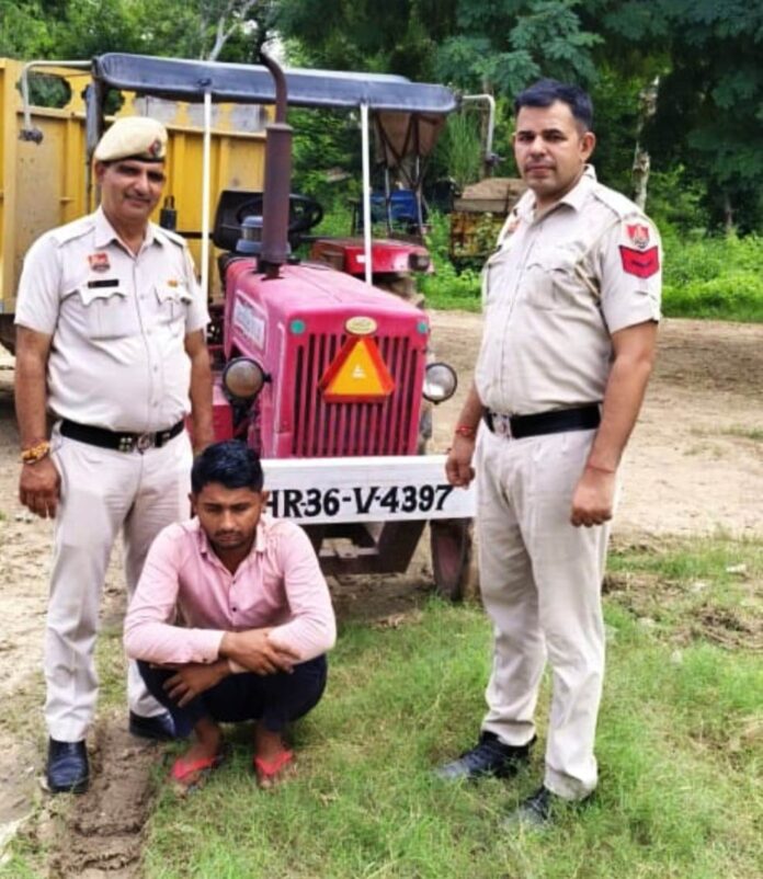 Police arrested the accused of stealing tractor trolley