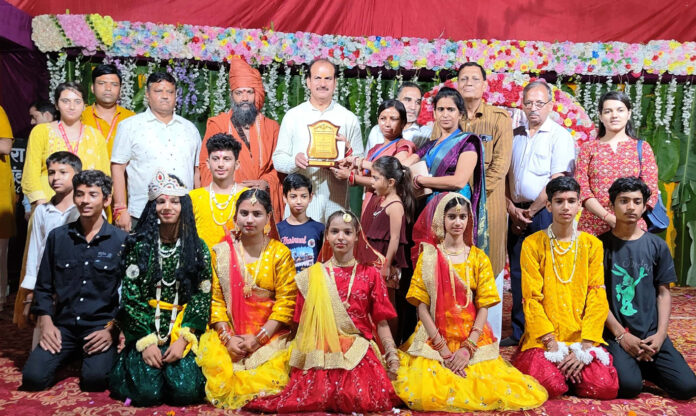 Janmashtami festival was celebrated with great pomp in Jahar Giri Ashram