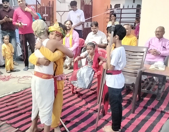 Cultural program organized at Panchmukhi Hanuman Temple on the occasion of Shri Krishna Janmashtami