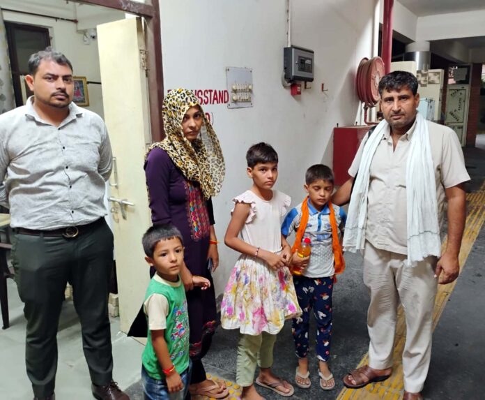 The driver and conductor of Jind depot reunited two lost children with their families