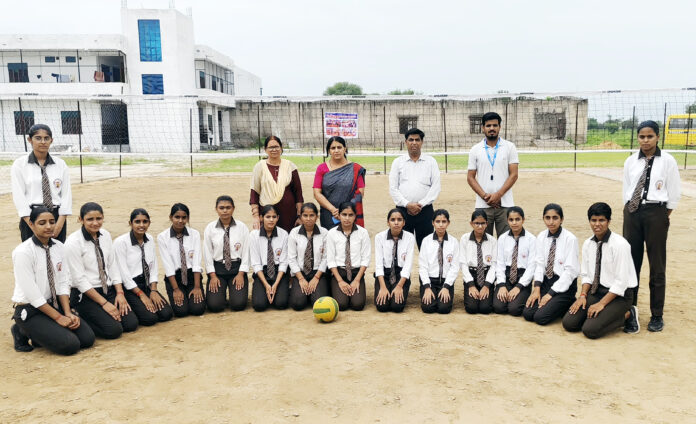 Sports organized in memory of Major Dhyan Chand at Thukral School