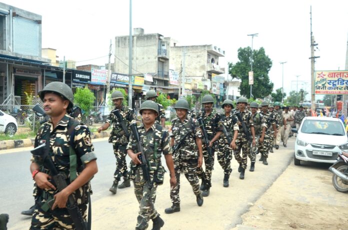 Administration became alert regarding assembly elections, security forces took command to create fearless environment Security forces, Haryana Police marched on foot in the town for the second day