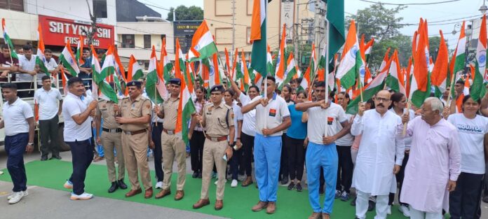 The tricolor resides in the heart of every Indian- Ghanshyamdas Arora