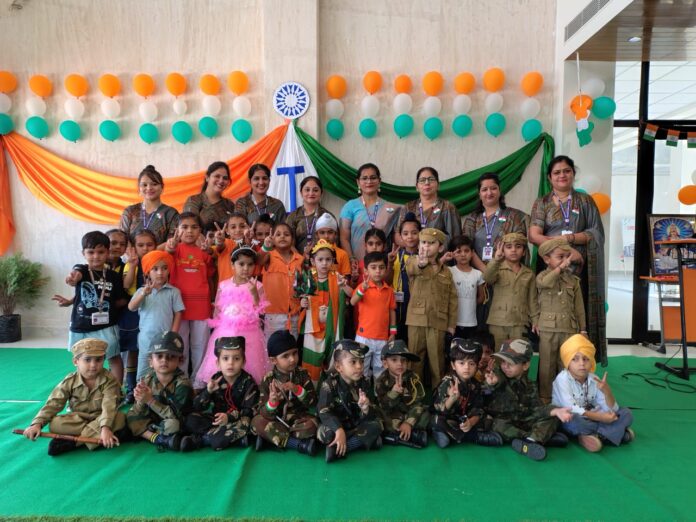 Amrit Mahotsav of Independence was celebrated in Crescent School Ratia