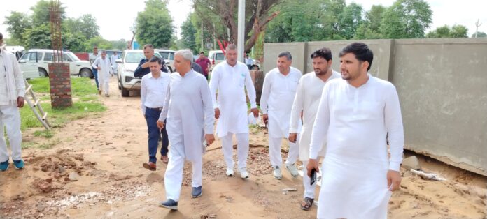 Finance Minister JP Dalal visited and inspected the Vita Chilling Centre under construction in Salempur village.