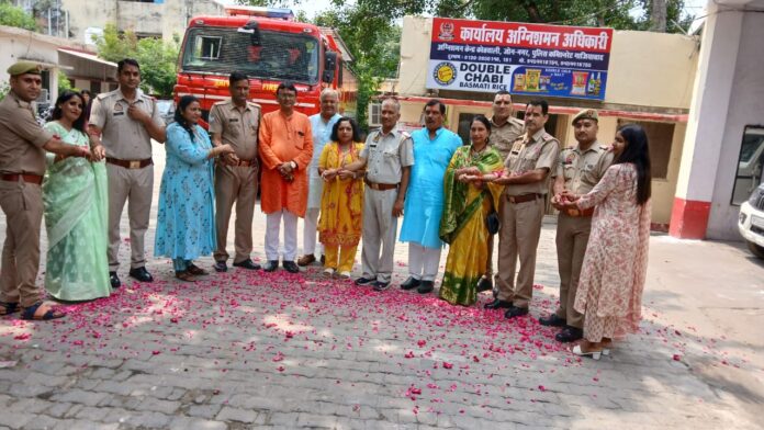 Another new initiative of Paramartha Seva Trust, pledge to protect the rescuers by tying Rakhi to the fire fighters