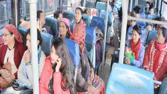 Free Bus for women in Haryana : रक्षाबंधन पर हरियाणा में महिलाओं की बल्ले-बल्ले, फ्री में कर सकेंगी बस में सफ़र