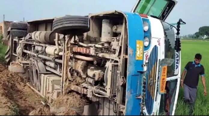 Roadways bus overturned on the roadside near Tohana on Wednesday morning