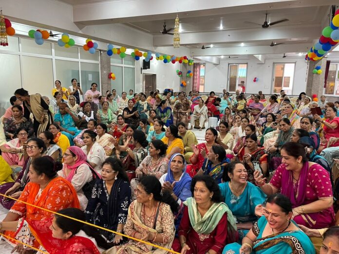 Devotees celebrated Chhath of Lord Krishna