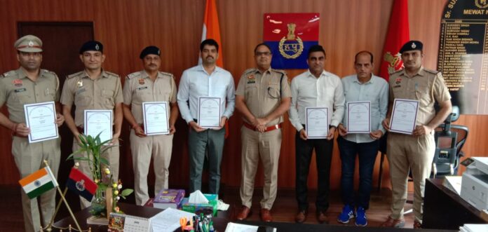 Police personnel were honored with appreciation certificates for their excellent work.