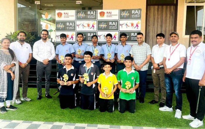 Arjun and Eklavya Sadan became winners in inter-house badminton competition