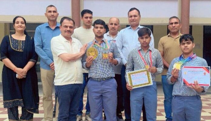 Sports is the biggest addiction for youth: Arya