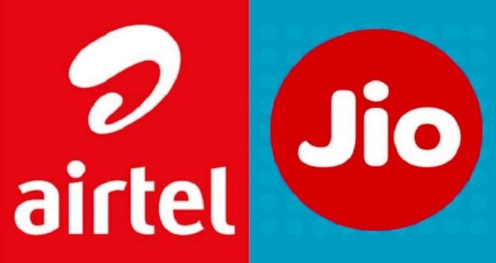 Jio या फिर Airtel कौन- सी कंपनी ग्राहकों को उपलब्ध करवा रही है सबसे सस्ता रिचार्ज प्लान