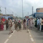 Troubled by the drinking water problem, the villagers of Alewa blocked the road