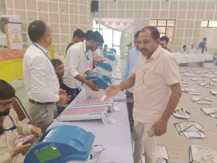 The candidates themselves checked the EVMs by pressing the button on the machine