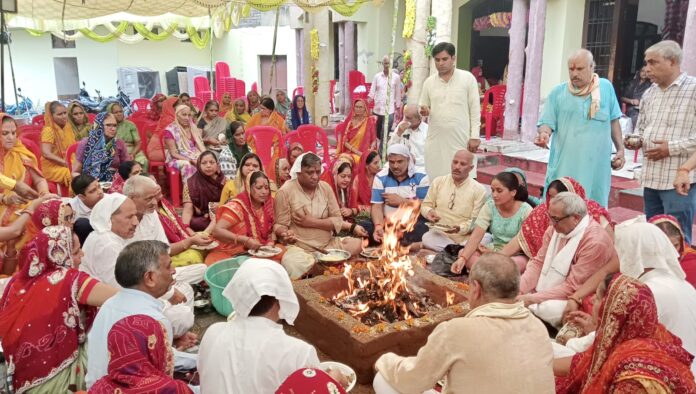 Srimad Bhagwat Katha Week Amrit Mahotsav concluded with Havan Pujan.