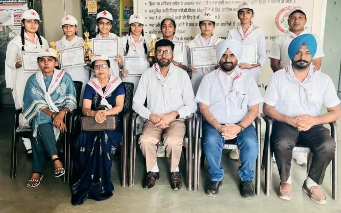 Children who performed well in the Junior Level Red Cross Society Camp were honored