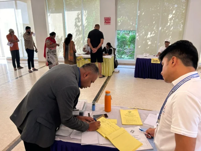 All observers remained active throughout the day to conduct fair elections.