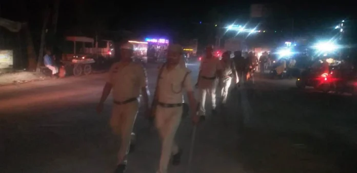 In view of the state elections, police and RPF personnel took out a flag march.