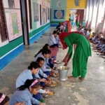 Mid-day meal workers have not received their honorarium for the last 4-5 months