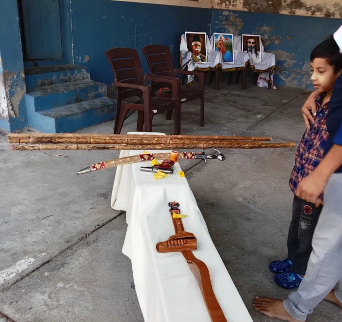 RSS celebrated its foundation day by worshiping weapons.