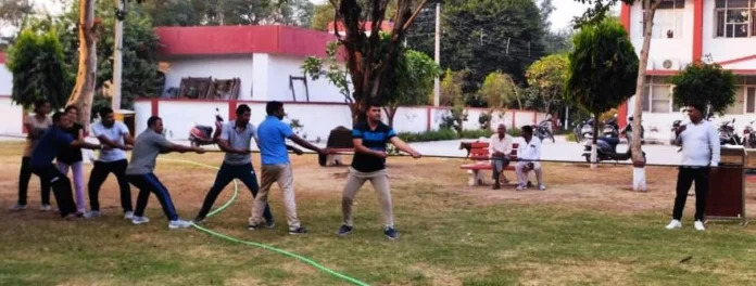 Tug of war competition organized under Police Memorial and Flag Day