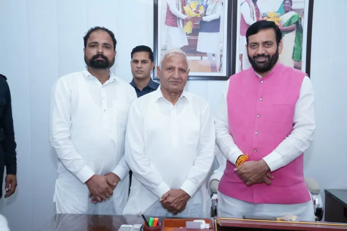 Vice Chairman of Kurukshetra Gurukul met Chief Minister Nayab Singh Saini