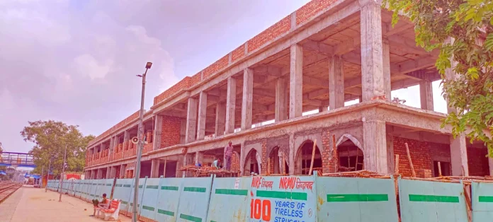 The renovation work of the railway station building is in its final stage