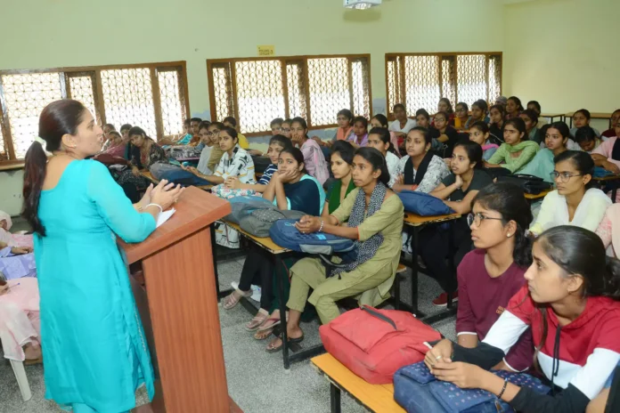 Career counseling program held in Hindu Kanya Mahavidyalaya