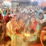 Devotees prayed to Mother Skandmata