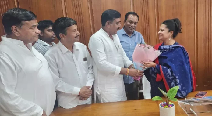 BJP leader Suresh Od welcomed the decision to give irrigation and women and child development ministry to Shruti Chaudhary