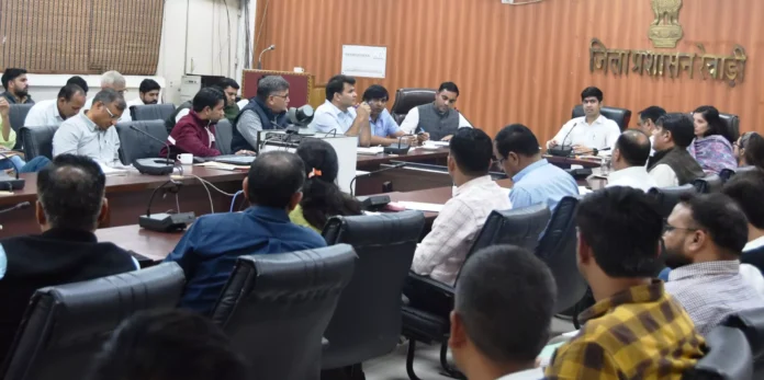 Deputy Commissioner held a meeting of officials to ensure strict compliance with grape provisions