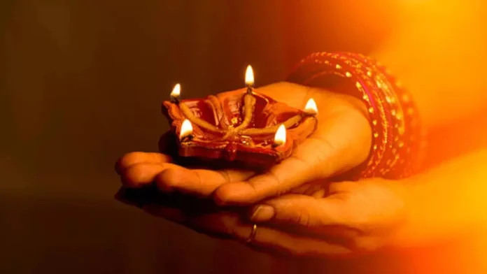 Dev Diwali 2024 Wishes Quotes Images: देव दीपावली पर भेजें ये खास शुभकामनाएं