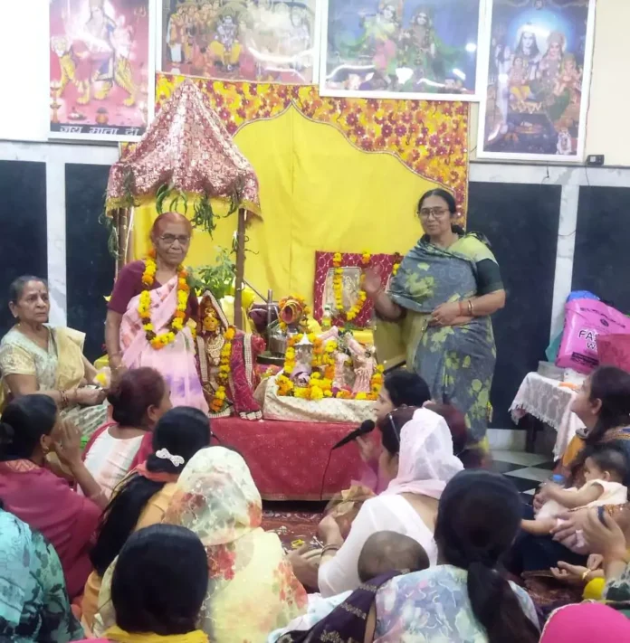 Devthani Ekadashi (Devutthaan) festival was celebrated with great pomp in the district