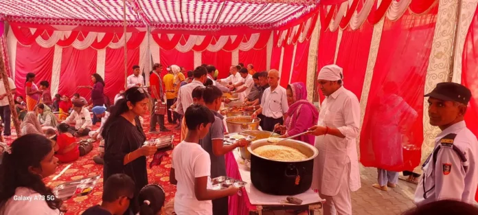 Organizing a feast at Shri Dakshin Mukhi ancient Hanuman temple