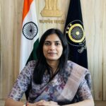 Renu Sogan took over the charge of Municipal Commissioner