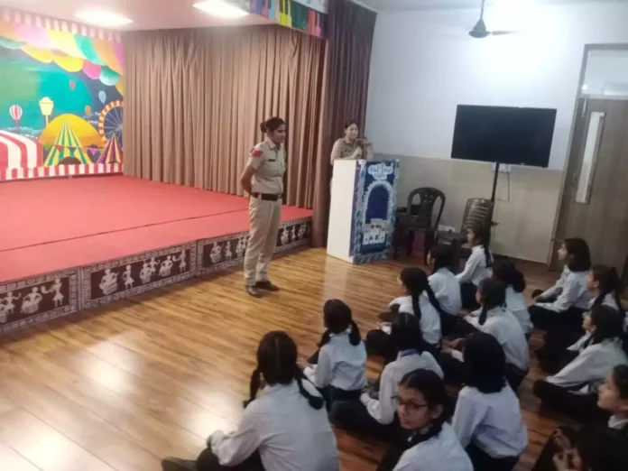 Students teachers are being made aware by Police School