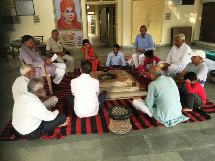 Tribute paid to Maharishi Dayanand Saraswati by performing havan on Nirvana