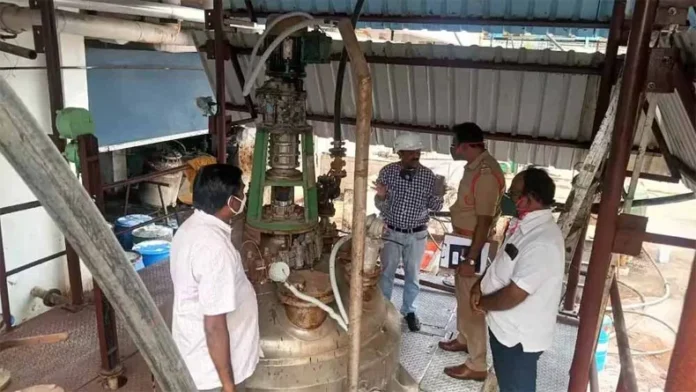 Andhra Pradesh News: फार्मा कंपनी में जहरीली गैस लीक से एक व्यक्ति की मौत, 20 अस्पताल में भर्ती, कुछ गंभीर