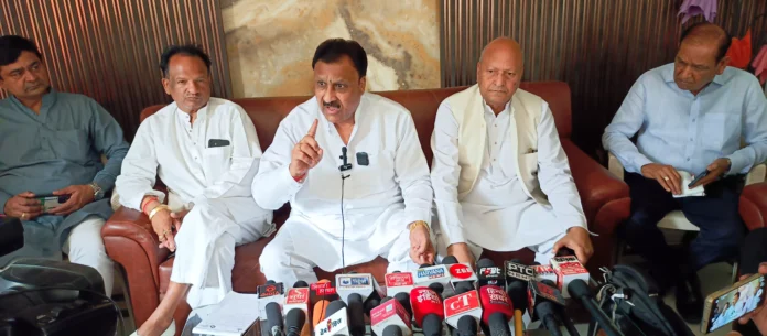 Press conference of Bajrang Garg, Provincial President of Haryana State Vyapar Mandal