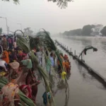 Devotees worshiped Chhath Maiya, Chhath festival was celebrated with devotion throughout the district