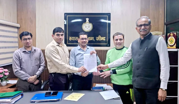 Haryana Civil Medical Service Association submitted a memorandum to CMO