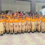 Girls of Kanya Gurukul took blessings from Governor, Chief Minister